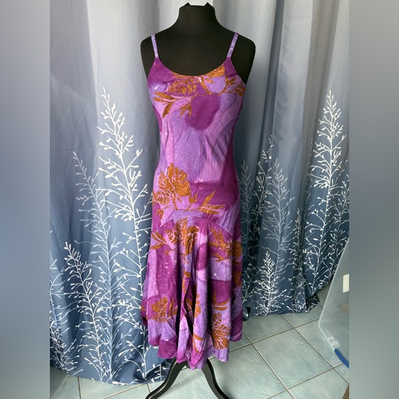 Purple Floral Maxi Dress - Picture 3 of 10